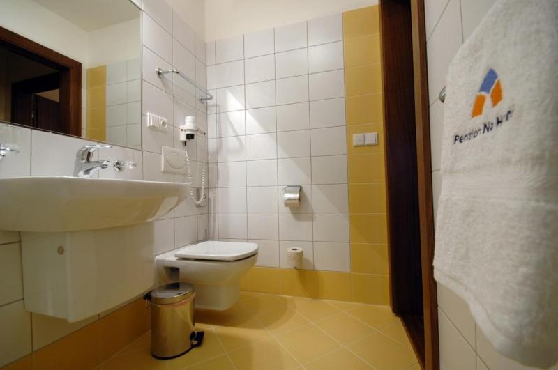 Hotel Penzion Na Hrade Оломоуц Стая снимка